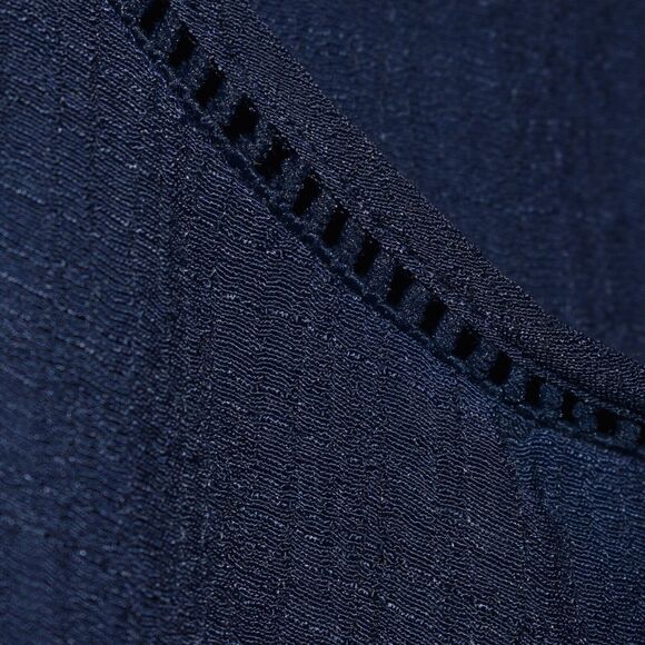 FORGOTTEN GRACE NEW $49 Scoop Neck Lattice Trim Overlay Top in Navy 2X - Picture 3 of 4